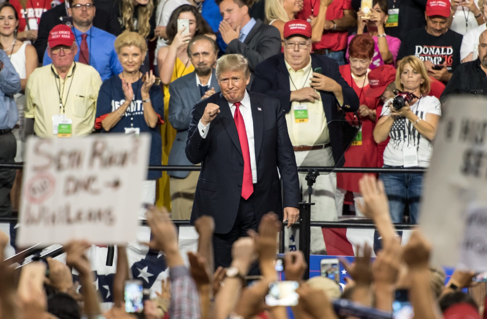Donald Trump tijdens een verkiezings bijeenkomst in Florida